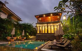 Ahamta Ubud By Prasi